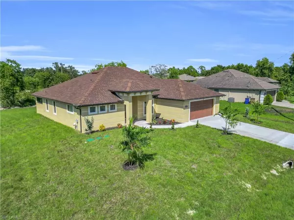 Lehigh Acres, FL 33971,3422 20th ST W
