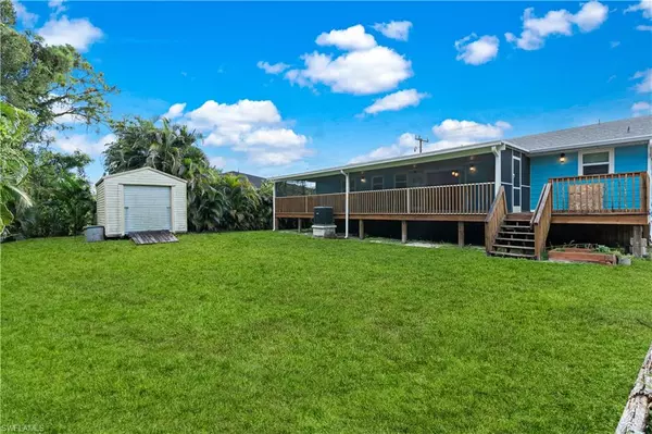 Fort Myers, FL 33967,18613 Oriole RD