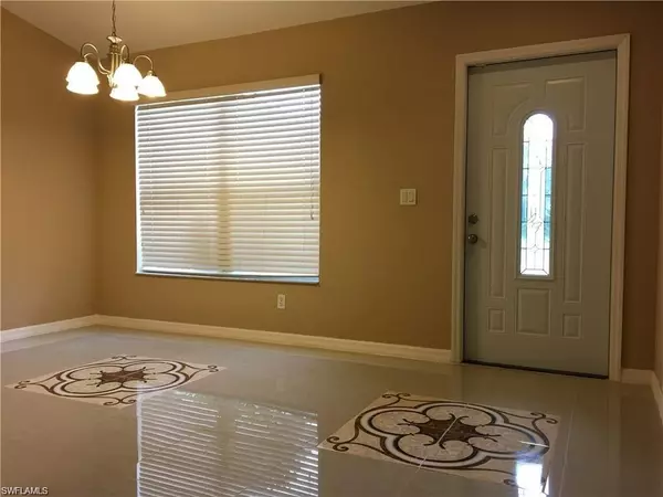 Cape Coral, FL 33993,2923 NW 10th ST