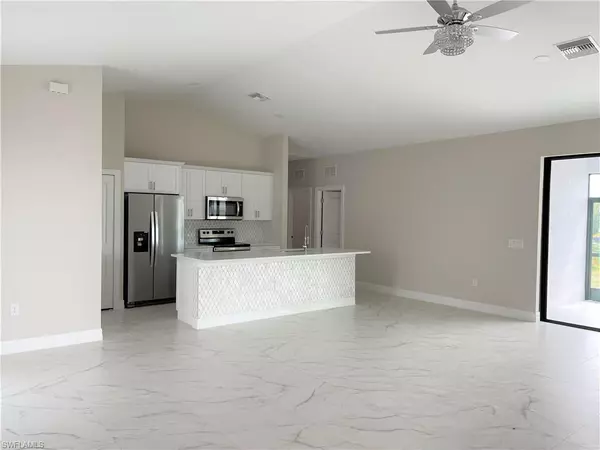 Cape Coral, FL 33909,702 Kismet PKY E