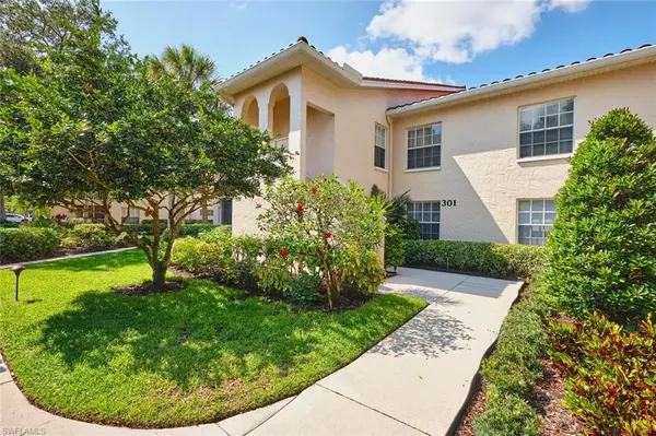 109 Tuscana CT #305, Naples, FL 34119