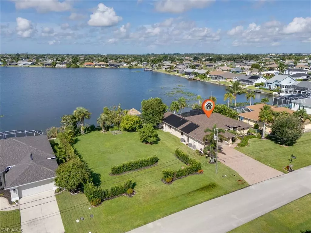 Cape Coral, FL 33991,920 SW 4th PL