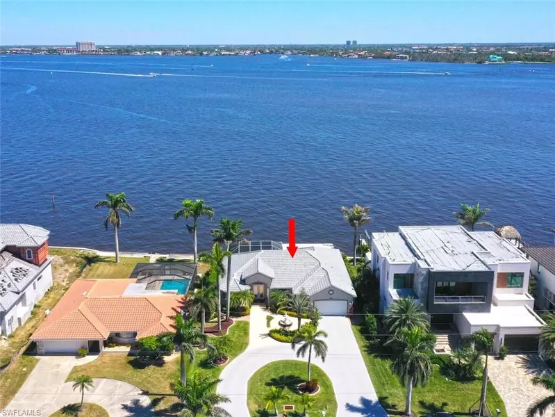 5727 Riverside DR, Cape Coral, FL 33904