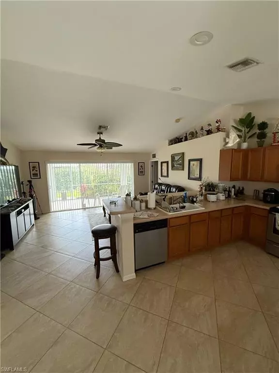 Cape Coral, FL 33909,2101 NE 22nd AVE