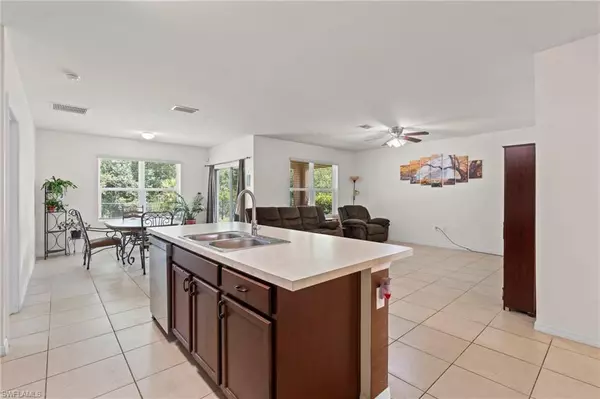 Lehigh Acres, FL 33936,10564 Canal Brook LN