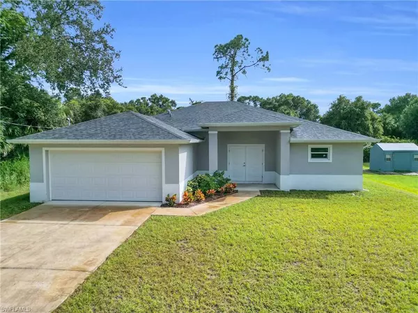 1006 Asther ST E, Lehigh Acres, FL 33974