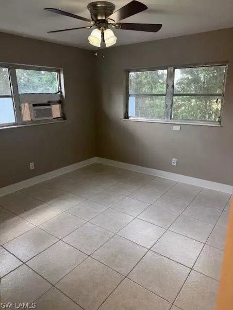 Cape Coral, FL 33904,4920 York ST #1