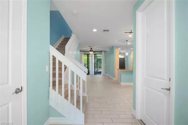 Fort Myers, FL 33908,15820 portofino springs BLVD #105