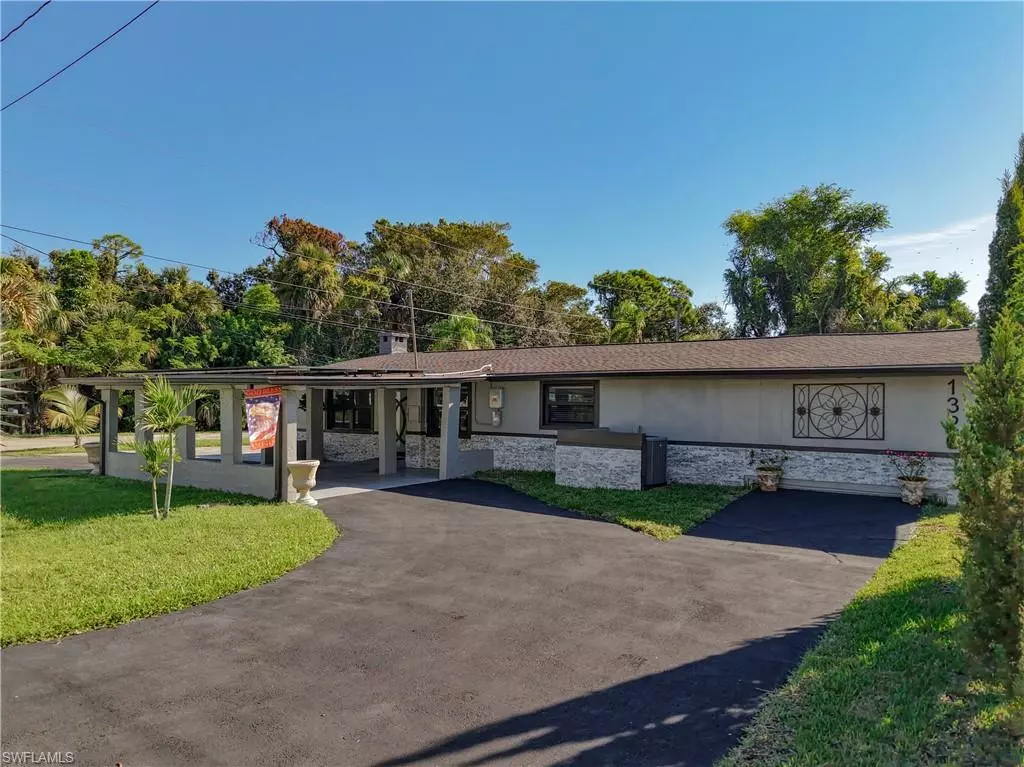 North Fort Myers, FL 33917,1320 Lavin LN