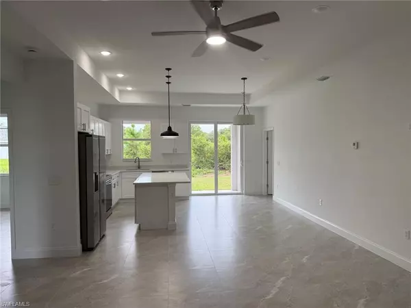 Lehigh Acres, FL 33974,306 Lenz AVE S