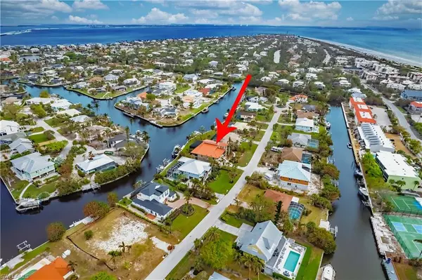 Sanibel, FL 33957,766 Sand Dollar DR