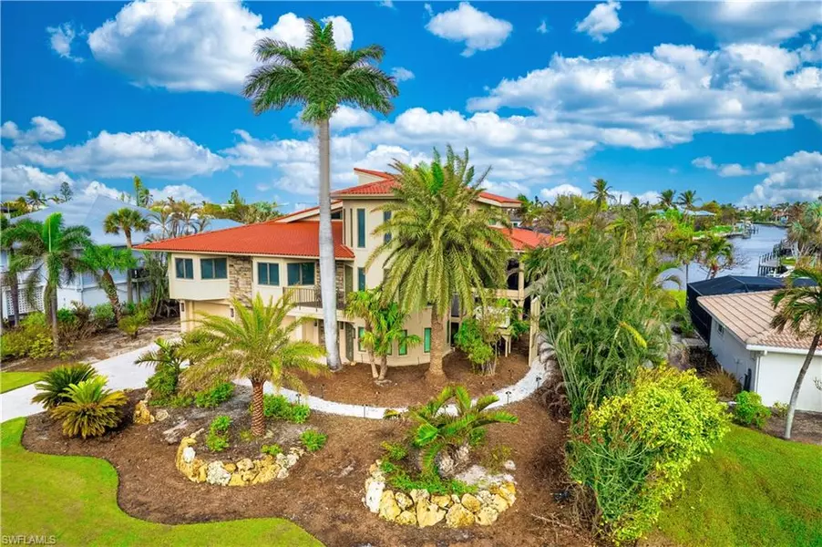 766 Sand Dollar DR, Sanibel, FL 33957