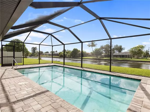 Cape Coral, FL 33990,162 SE 20th ST