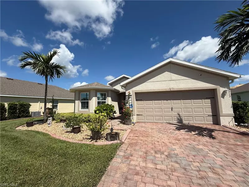 2713 Tarragona CT, Cape Coral, FL 33909