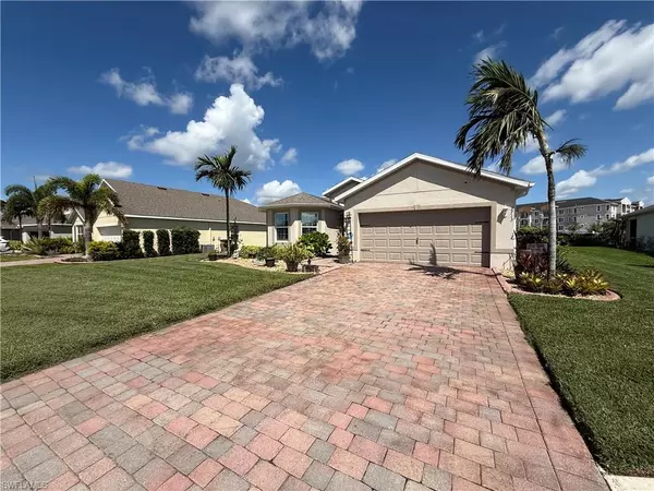 Cape Coral, FL 33909,2713 Tarragona CT