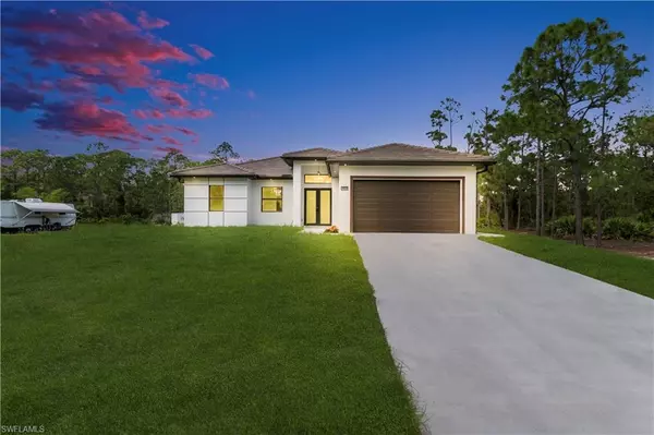 Lehigh Acres, FL 33972,1689 Palmetto AVE