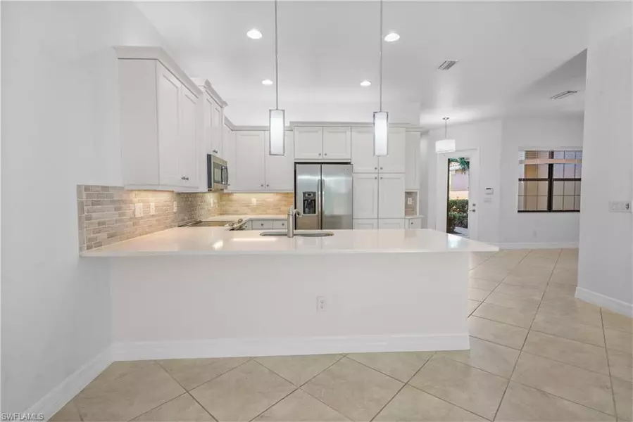 11944 Five Waters CIR, Fort Myers, FL 33913