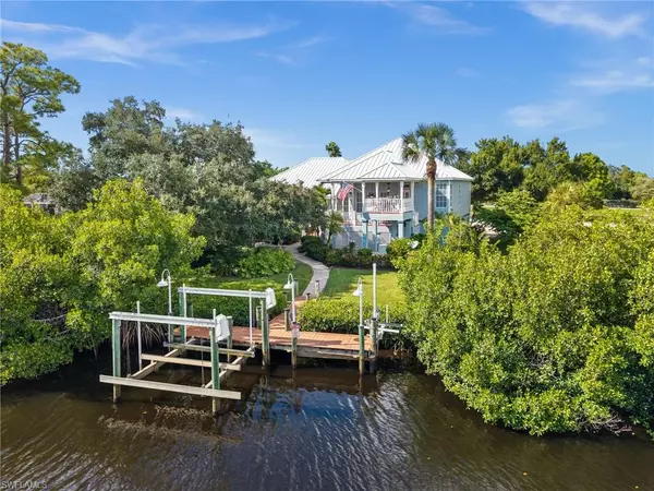 North Fort Myers, FL 33917,6076 Eagle Watch CT