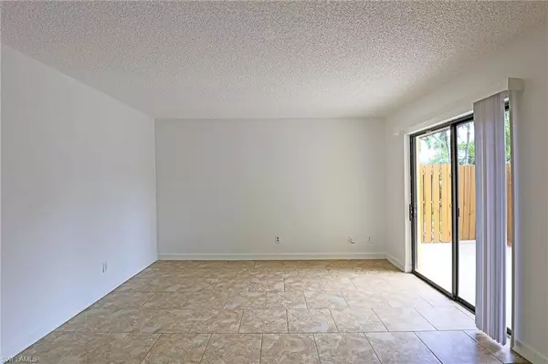 Fort Myers, FL 33907,12351 Woodrose CT #2