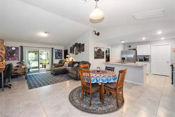 Cape Coral, FL 33909,202 NE 20th TER