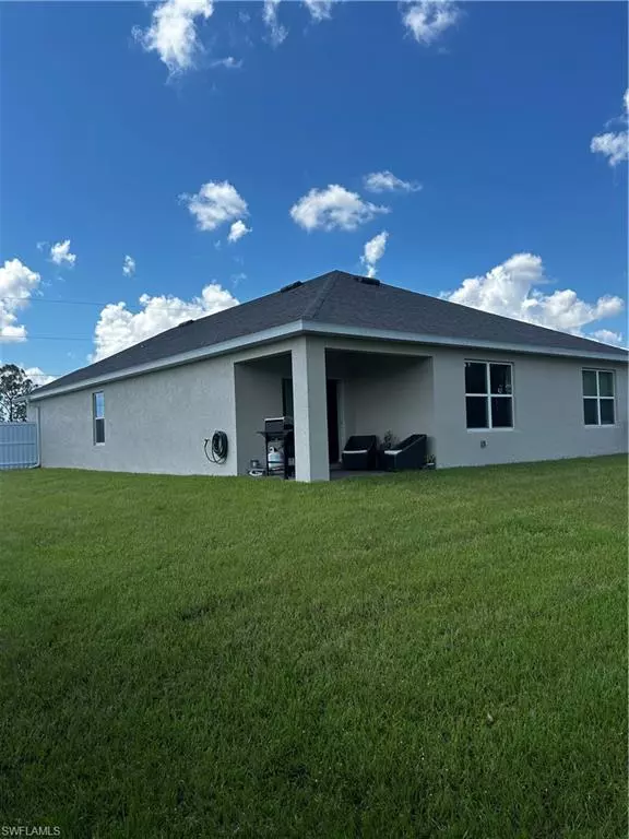 Cape Coral, FL 33909,3833 NE 17th AVE