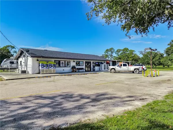 Labelle, FL 33935