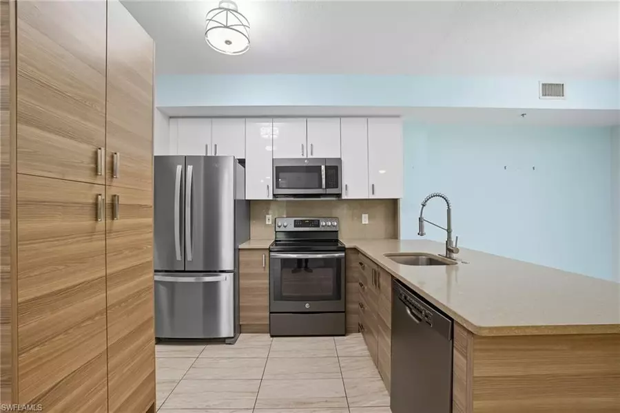 6401 Aragon WAY #103, Fort Myers, FL 33966