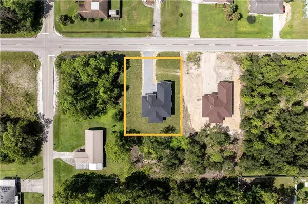 Lehigh Acres, FL 33972,702 Richmond AVE N