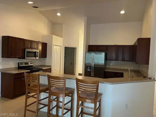 Fort Myers, FL 33967,18561 Olive RD