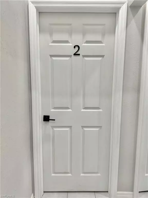 Cape Coral, FL 33904,2706 SE Santa Barbara PL #2