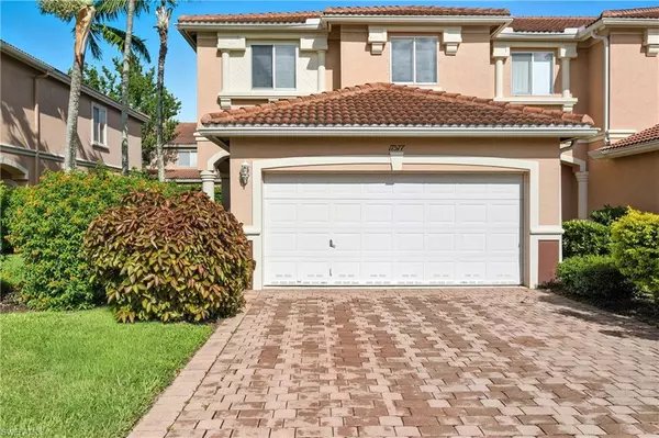17577 Cherry Ridge LN, Fort Myers, FL 33967