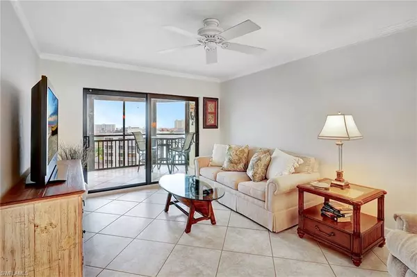 Fort Myers Beach, FL 33931,4263 Bay Beach LN #714