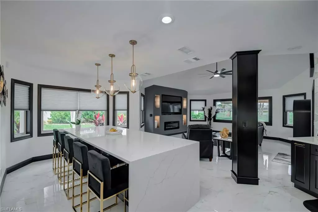 Cape Coral, FL 33991,11908 King James CT