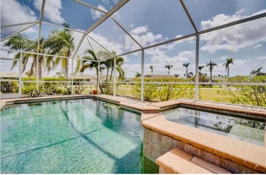 136 SE 45th TER, Cape Coral, FL 33904