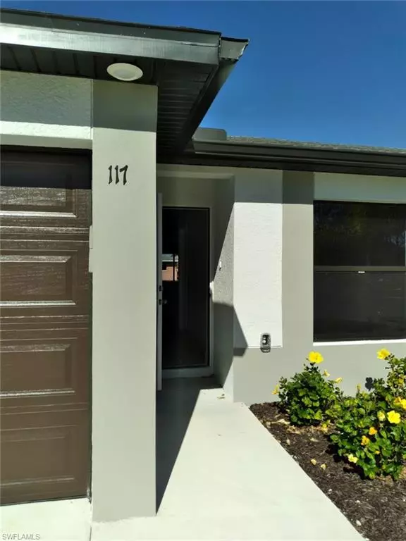 Cape Coral, FL 33990,117 SE 13th ST