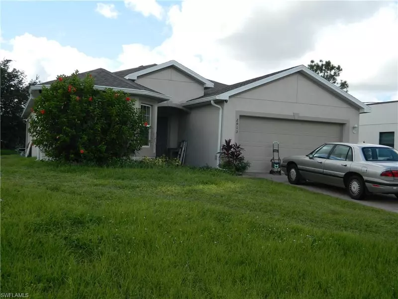 2913 65th ST W, Lehigh Acres, FL 33971
