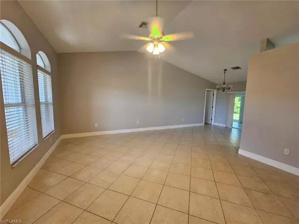 Cape Coral, FL 33990,171 SE 21st TER