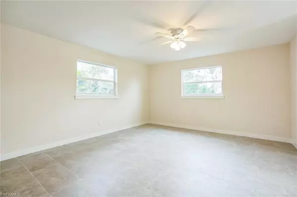 Fort Myers, FL 33908,6064 Park RD