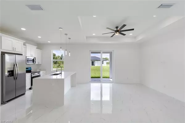 Lehigh Acres, FL 33971,2605 28th ST W