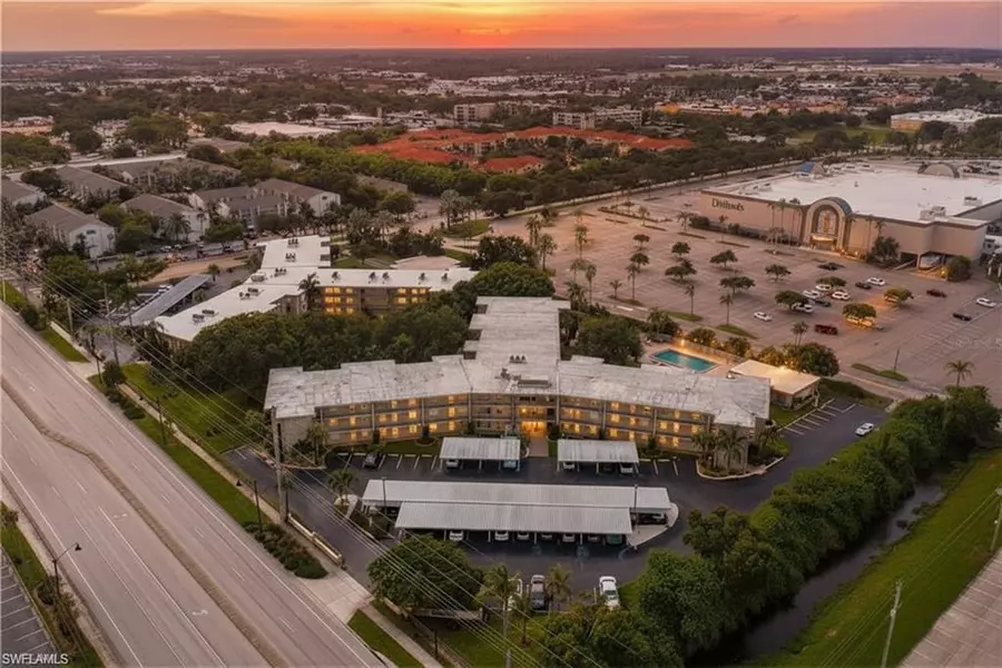 2244 Winkler AVE #213, Fort Myers, FL 33901