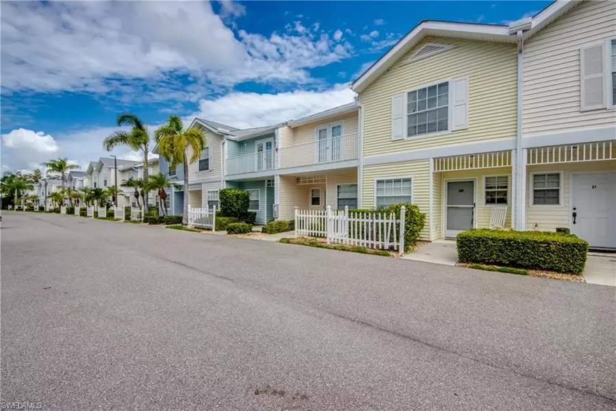 3347 N Key DR #36, North Fort Myers, FL 33903
