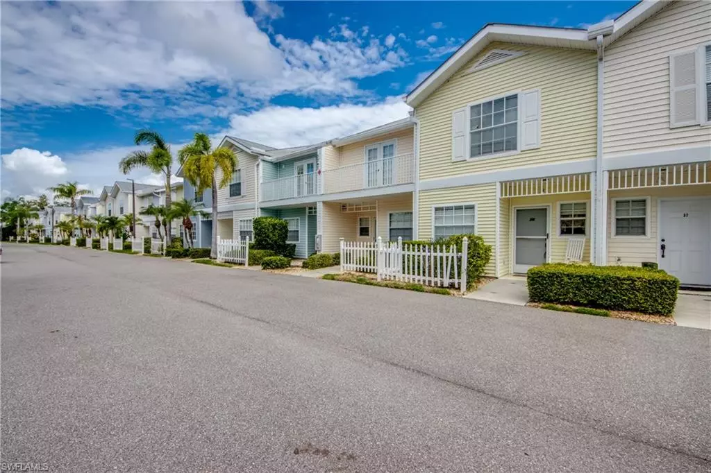North Fort Myers, FL 33903,3347 N Key DR #36
