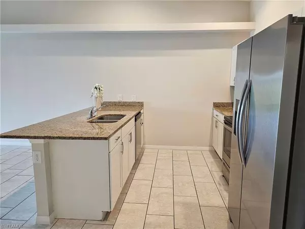 Cape Coral, FL 33990,545 SE 4th TER