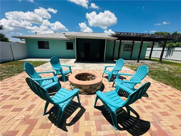Cape Coral, FL 33990,1618 SE 2nd ST