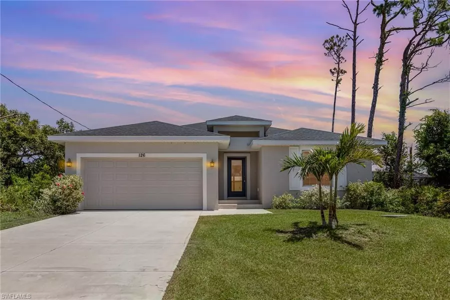 126 Glades DR, Rotonda West, FL 33947