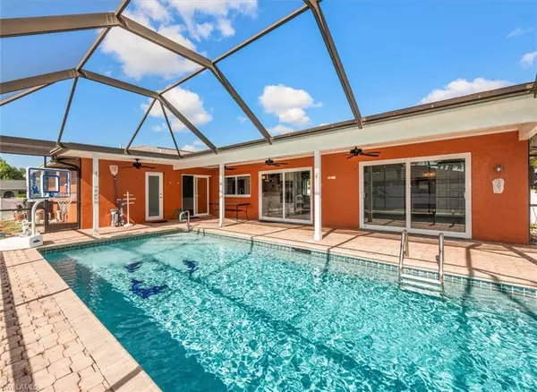 Fort Myers, FL 33919,1420 Carmelle DR