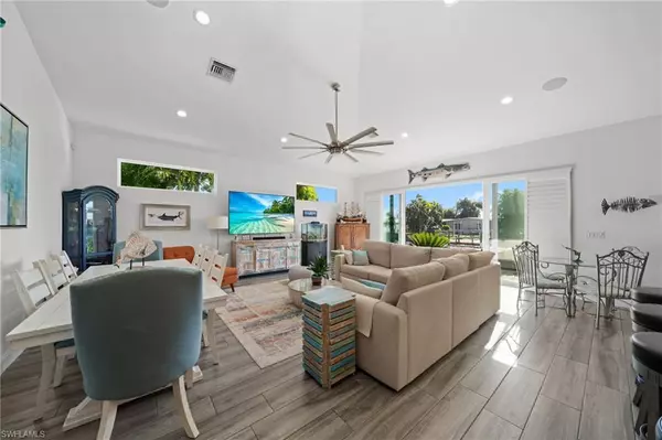 Matlacha, FL 33993,2743 Janet ST