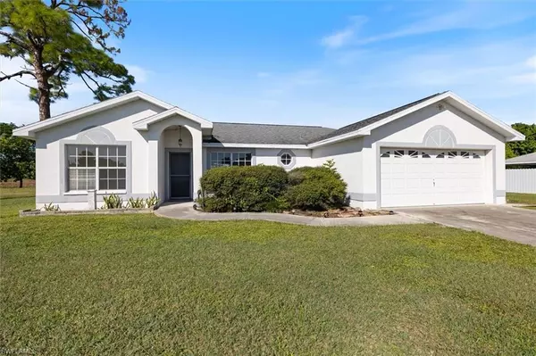 204 Roat ST, Lehigh Acres, FL 33936