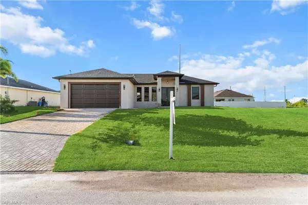 2300 NW 8th TER, Cape Coral, FL 33993