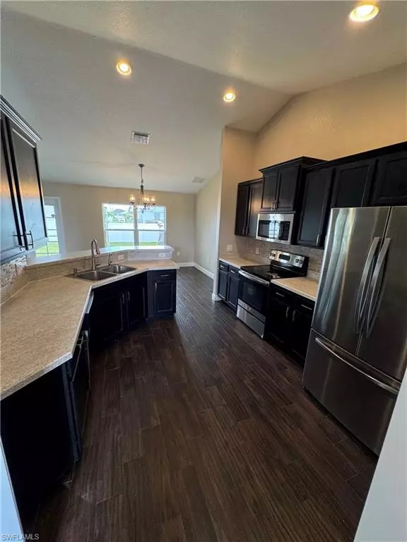 Cape Coral, FL 33909,2807 NE 1st PL